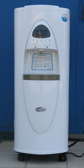 पूर्ण स्वचालित वायुमंडलीय जल जनरेटर