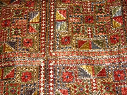 राणा गुजराती बेड स्प्रेड