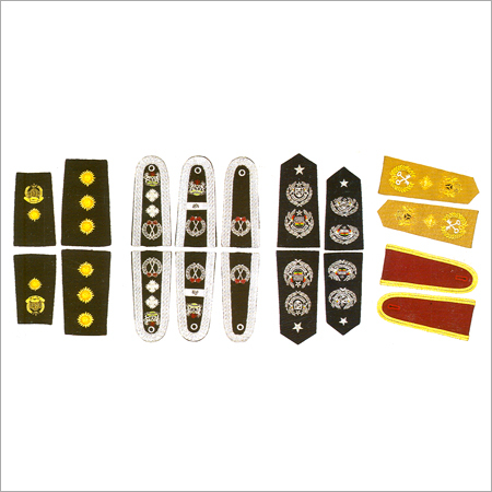 एपुलेट्स, शोल्डर कॉर्ड, स्लिप-ऑन-एपुलेट्स