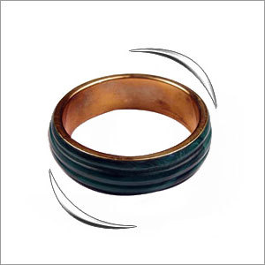 नकली राल और पीतल की चूड़ी