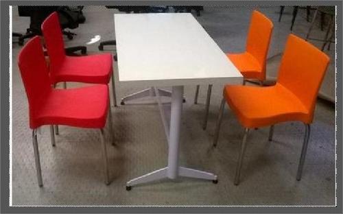  स्किन फ्रेंडलीनेस कैफेटेरिया टेबल और चेयर 