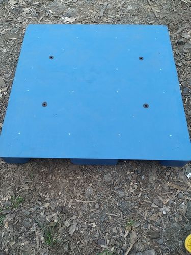 Plain Top Plastic Pallet