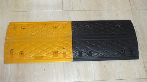 Rubber Speed Hump - 500x350x50 Mm | Yellow And Black Traffic Calming Device For Road Safety