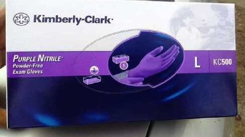 Purple Color Disposable Nitrile Gloves Elasticity: Good