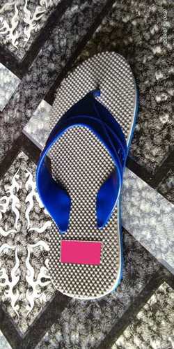 paragon hawai chappals