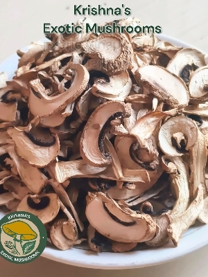 Pale Yellow; White Highly Aromatic And Flavorful Dry Button Mushroom And Powder