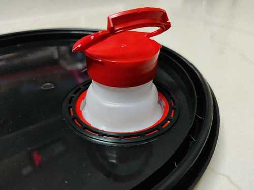 Various Leak Proof Plain Plastic Spout Cap