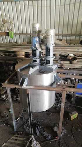 Metal Round Vertical And Horizontal Corrosion Proof Chemical Mixing Tank