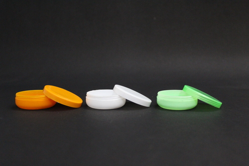 25 Gram Plastic Cosmetic Jar Pack Of 100 Pieces - Color: Multiple