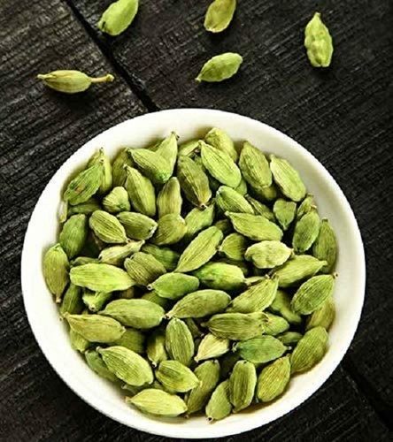 Freshly Harvest 100% Pure And Organic Green Cardamom (Elaichi)