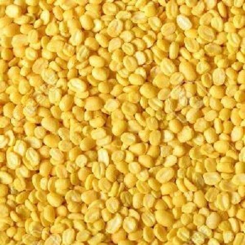 Yellow Organic And Pure Round Shape Premium Quality Moong Dal With Fiber Rich