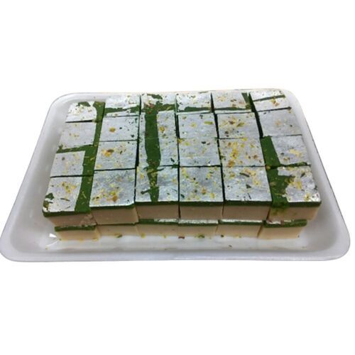 Delicious Naturally Processed Soft Sweet Kaju Pista Barfi , Pack Of 1 Kg