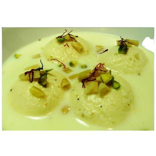 Hygienically Packed Fried And Soaked Cream Soft Spongy Sweet Rasmalai