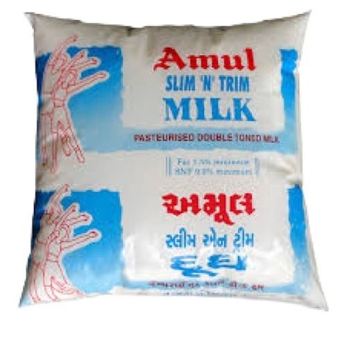 100% Pure And Fresh Hygienically Packed White Milk