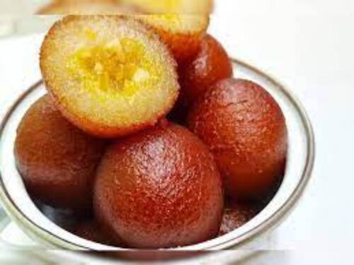 Milk Flavour Pure Veg Delicious Indian Dessert Mix Mithai Gulab Jamun  Carbohydrate: 71 Grams (G)