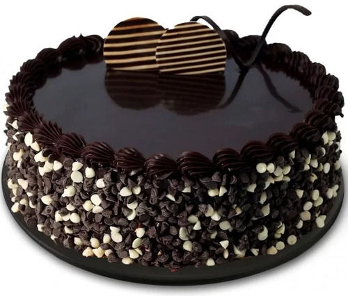 Delicious And Sweet Taste Creamy Chocolate Flavored Cake, 1 Kilogram