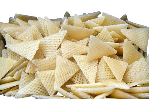 Crunchy No Additives Added Triangular Salty Maida 3d Papad