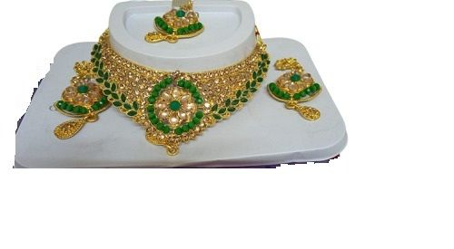 Necklace With Earings Set For Party Wear