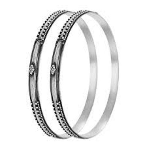 Stylish And Beautiful Sterling Silver Bangle Set For Ladies Gender: Women