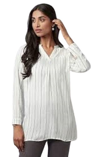 White Summer Wear Pleated Style Fabric Cotton Casual Top For Ladies