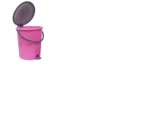 300 Grams Weight 5 Liters Foot Operated Plain Plastic Pedal Dustbin