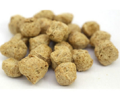 Painted Rich In Protein Vegetarian Solid Dried Soya Chunks