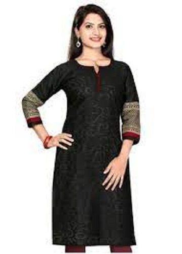 Dry Cleaning Ladies Comfortable Fancy 3/4 Sleeve Causal Wear Black Printed Cotton Kurta