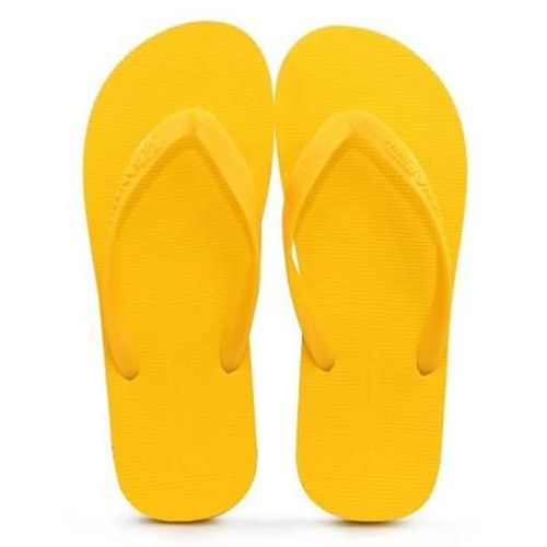 Yellow Comfortable Slip Resistant Daily Wear Flip Flop Rubber Slippers For Mans 