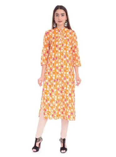 Piano Black Comfortable Formal Wear Ladies 3/4Th Sleeve Straight Printed Cotton Kurti