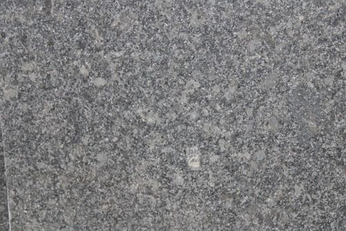 Grey 25 Mm Thick Rectangular Polished Finished Steel Granite Slab For Flooring