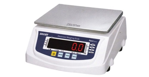 घर और दुकान के लिए प्लास्टिक सामग्री स्क्वायर आकार डिजिटल वजन मशीन