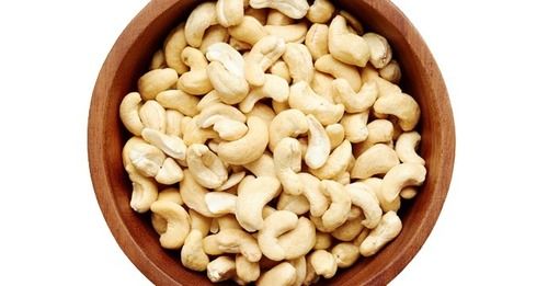 A Grade Dried Half Moon Shape India Origin Cashew Nut