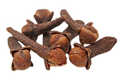 Brown Pure And Dried Raw Solid Cloves With 1 Year Shelf Life 