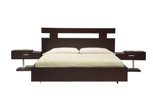 Machine Made 6 X 6 X 1.5 Feet 90-100Kg Modern Style One-Piece Solid Wood Double Bed