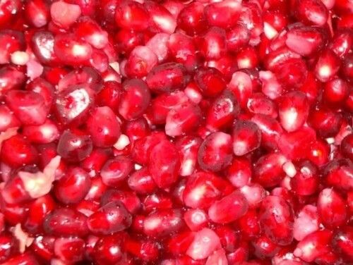 Fresh Pomegranate Arils - Color: Red