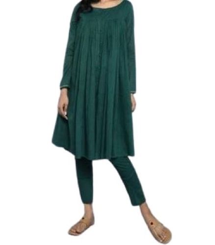 Ladies Dark Green Full Sleeve Casual Wear Cotton Kurti Decoration Material: Laces