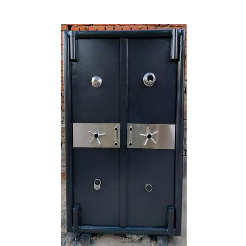 Steelmax 5 Feet Double Door Safety Locker