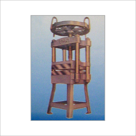 स्क्रू प्रेस