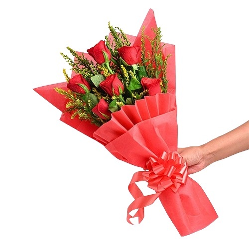 Fresh Bunch of 6 Red Roses Majestic Bouquet