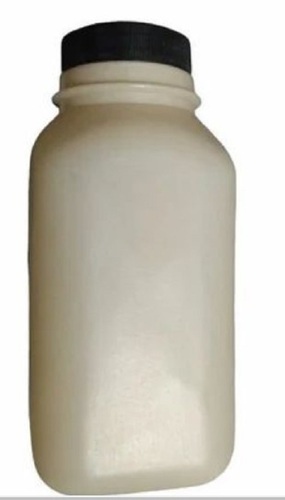 Screw Cap Bottle - Plastic 100 Ml, White Color, Lightweight And Leak Resistant