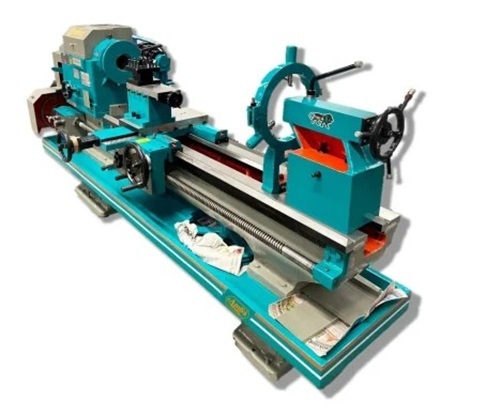Geared Lathes Machine