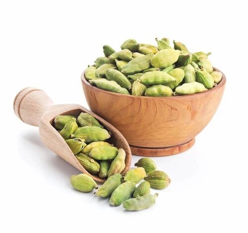 Green Fresh Cardamom - Flavor: Natural