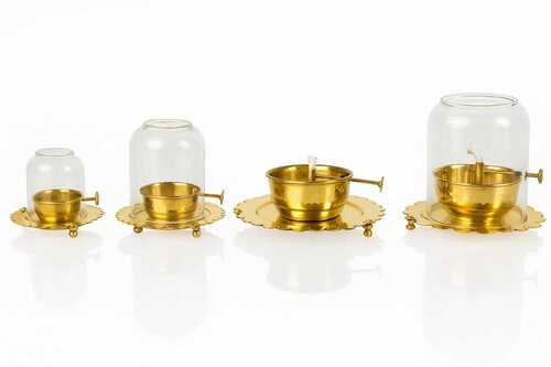Traditional Brass Akhand Diya - Material: Metal