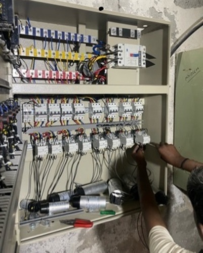 Power Factor Control Panels - Features: Heavy Duty
