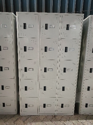 Hospital Lockers - Application: Commercial