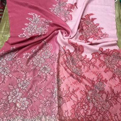 कश्मीरी स्कार्व्स