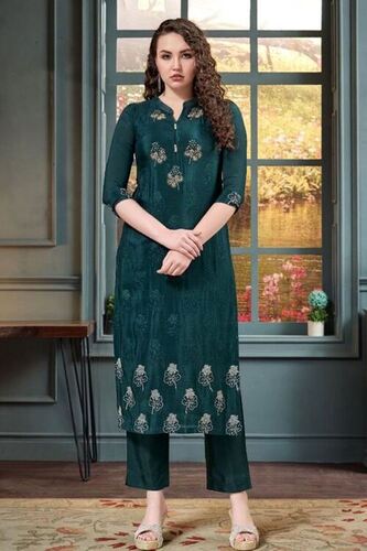 Ladies Designer Kurti Set