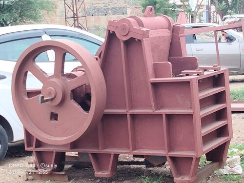 Steel Stone Crusher - Color: Red