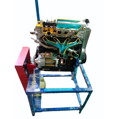 Cut Section Of 4 Stroke 4 Cylinder Diesel Engine (Motorised) - Application: 1