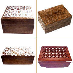 लकड़ी के बक्से